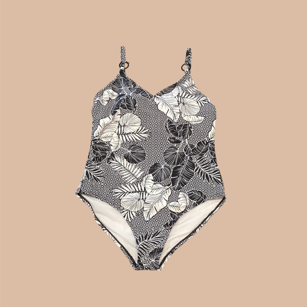 Kona Sol Green and White Tropical One Piece, size Large 💚